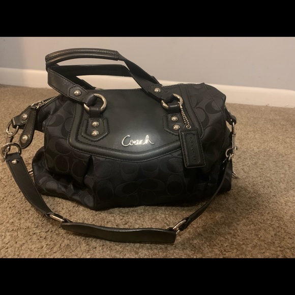 Coach Purse - Picture 1 of 3